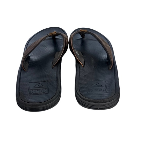Sandals_&_Flip_Flops